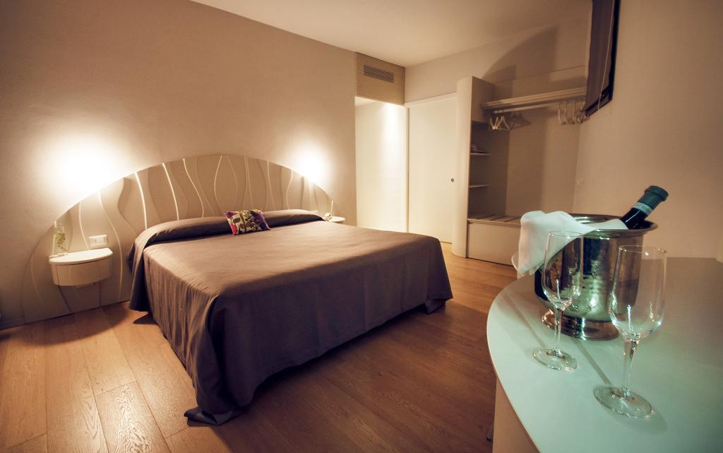 Aromi Piccolo Hotel Salò Rom bilde