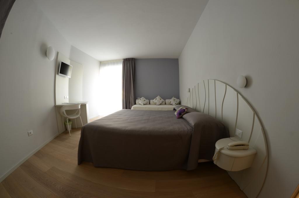 Aromi Piccolo Hotel Salò Eksteriør bilde